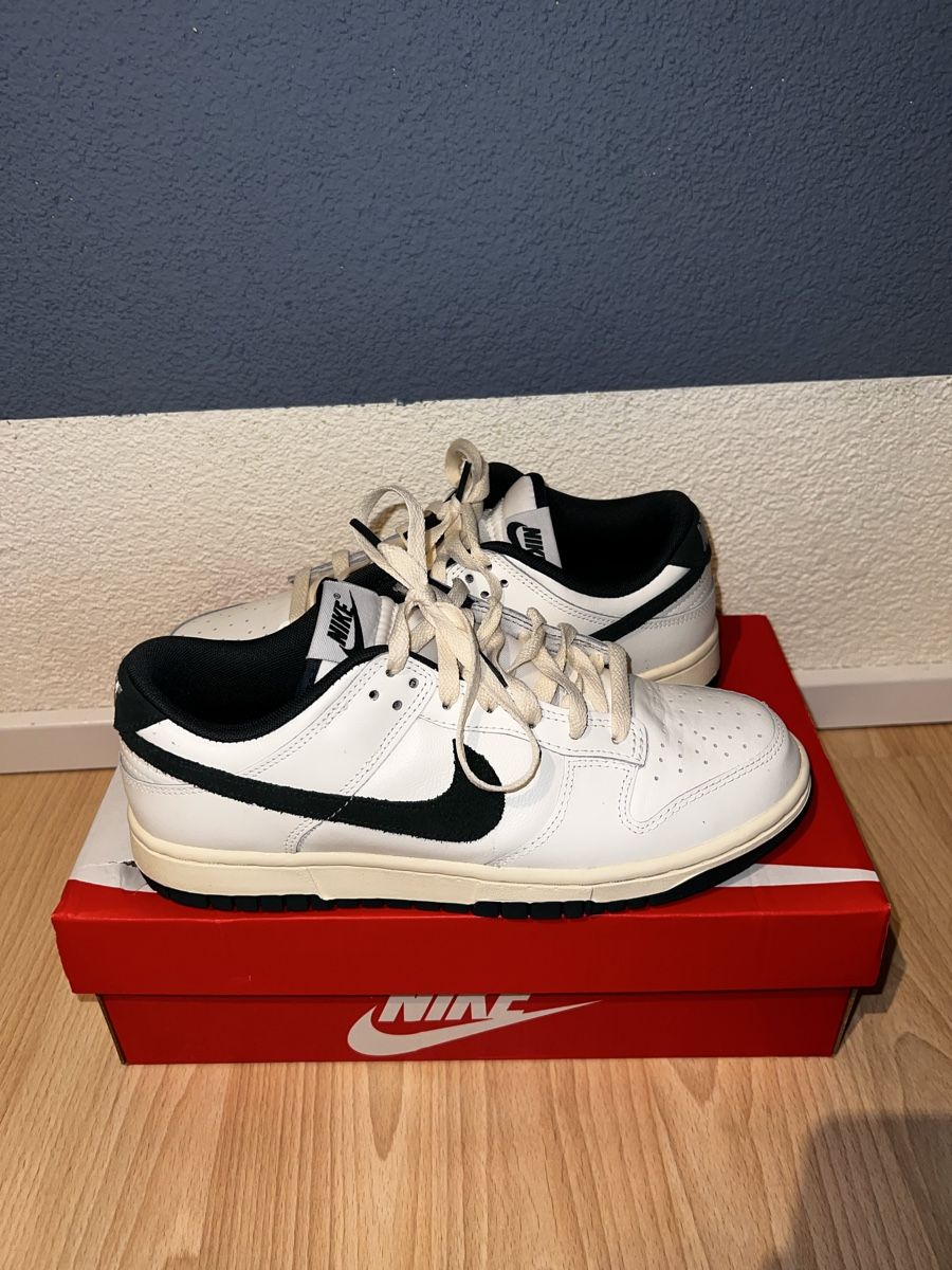 Nike Scarpe da uomo: NEU: Nike Dunk Low Gr. 42 Navy – Nuovo (secondo la descrizione) da Altishofen venduto da No.hu 3