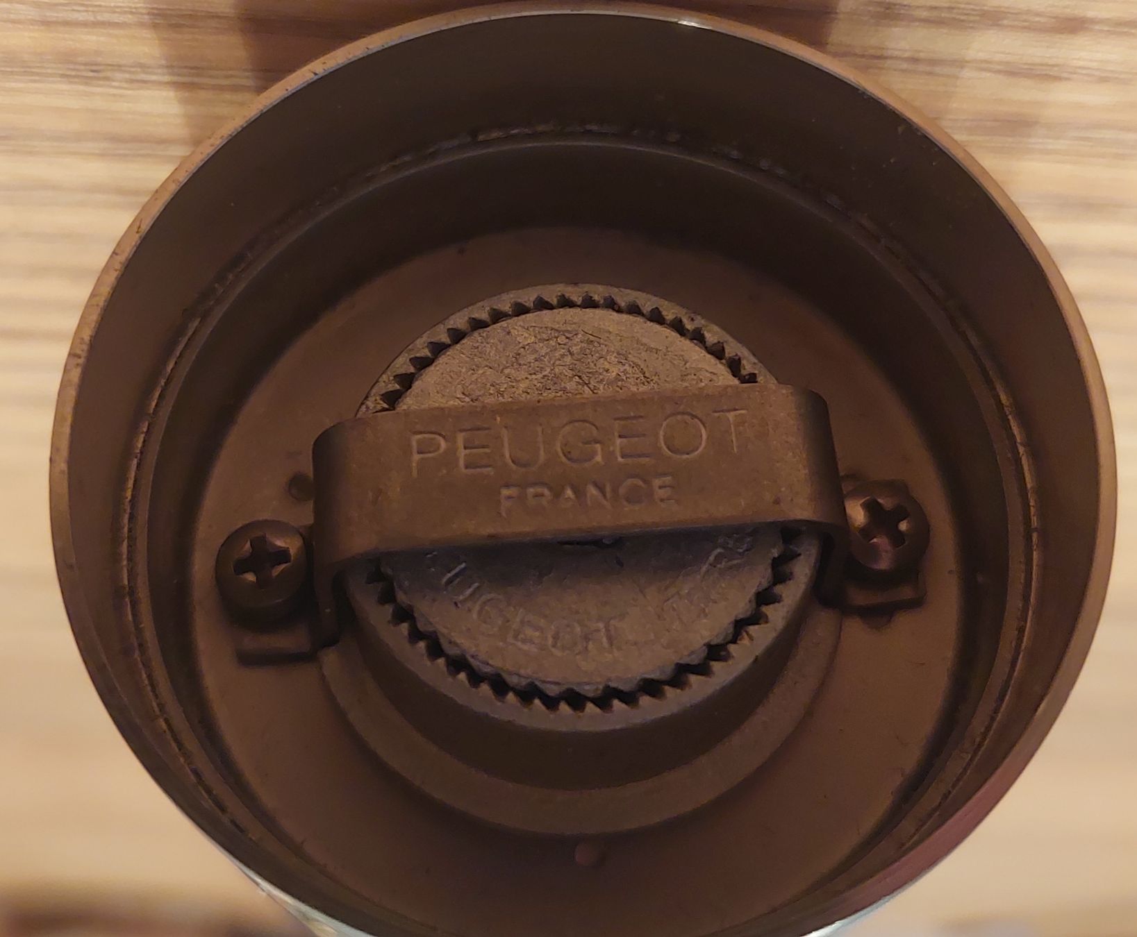 Küchengeräte: Peugot Edelstahl Pfeffermühle – Gebraucht aus Adlikon b. Andelfingen von Kraemse 2