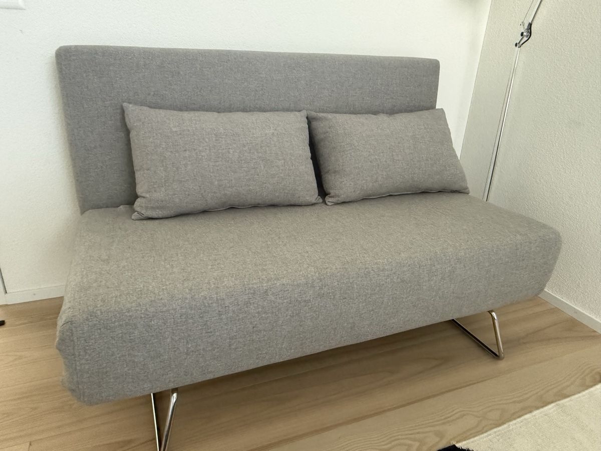 Sofas: Schlafsofa extendable sofa bed  – Gebraucht aus Wettswil von ilona.zlatarev