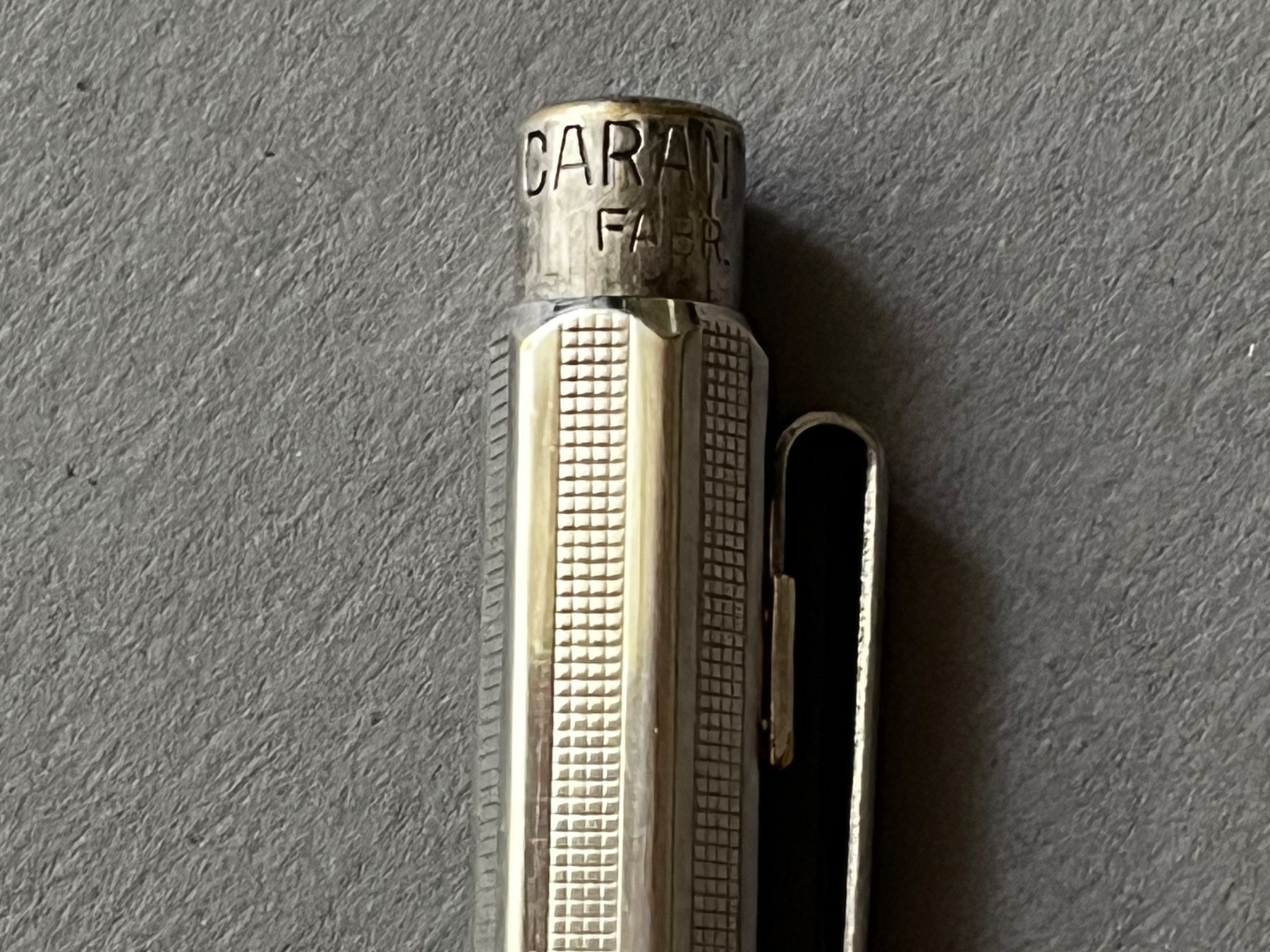 Caran D'Ache Stylos & Marker: Caran d’Ache Ecridor Minenhalter "Pavé" versilbert ch – D'occasion à Zürich par FV.vintage 1