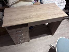 Bureau enfant - fonctionnel avec tiroirs