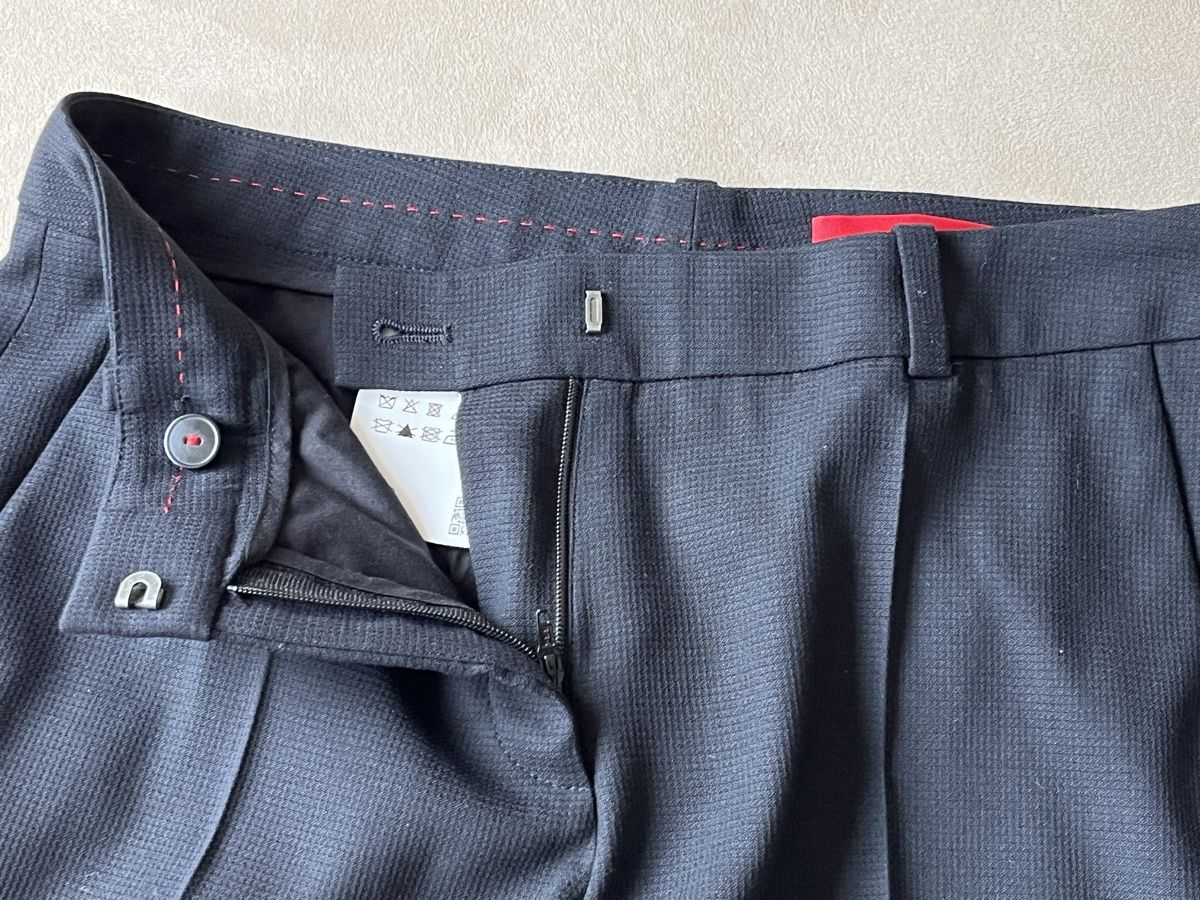 Hugo Boss Pantaloni: Hose Hugo Boss Gr.XS – Nuovo e nell'imballaggio originale da Stäfa venduto da Exclusive0 5