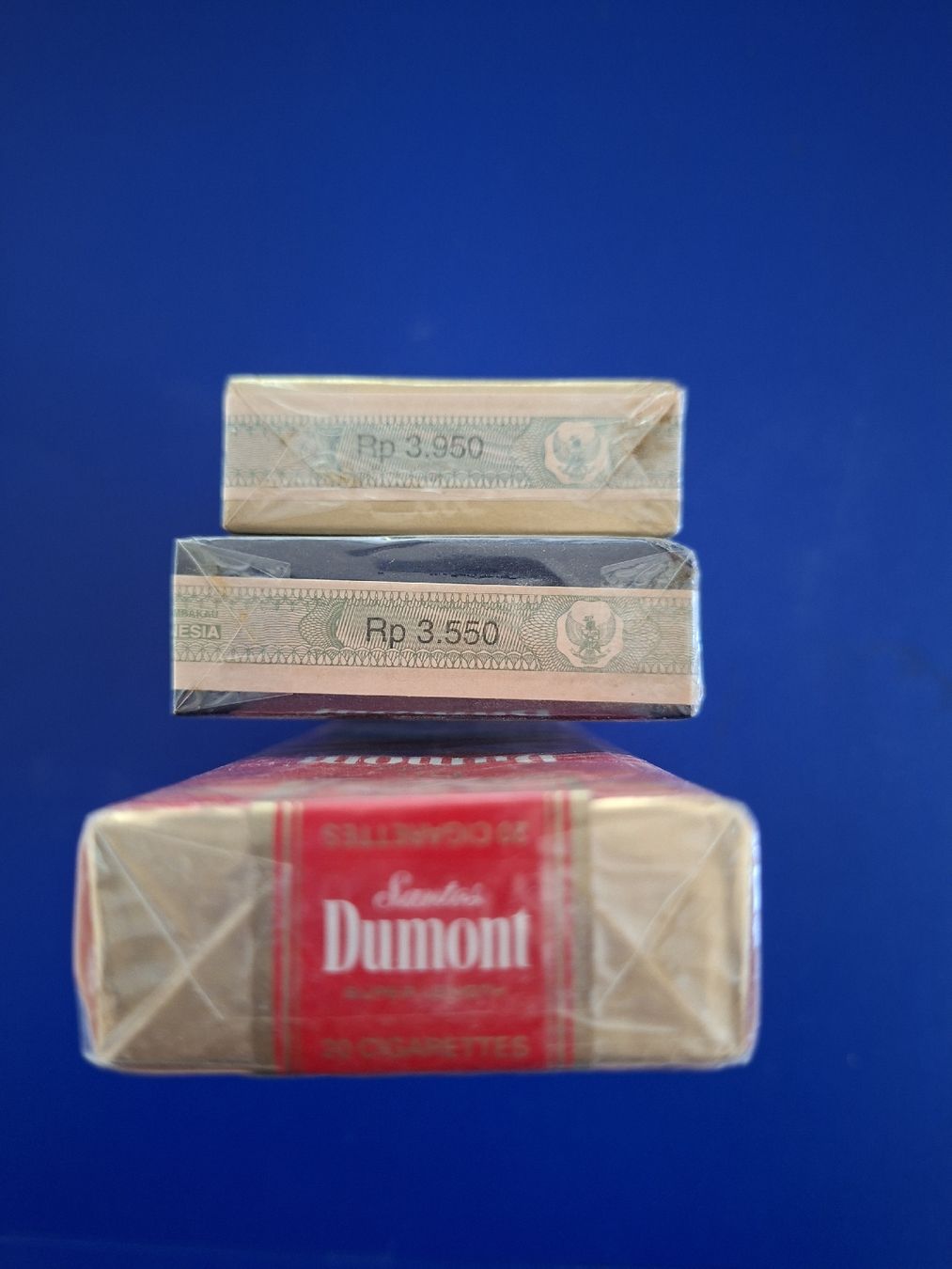 Tabacchi: paquets de cigarettes vintage pas ouvert  – Usato da Chavannes-de-Bogis venduto da senator635 1