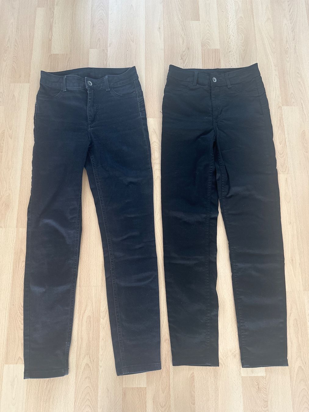 Calzedonia Jeans: 2 x CALZEDONIA Jeans, Gr. S – Usato da Schwarzenburg venduto da mezulienka 1