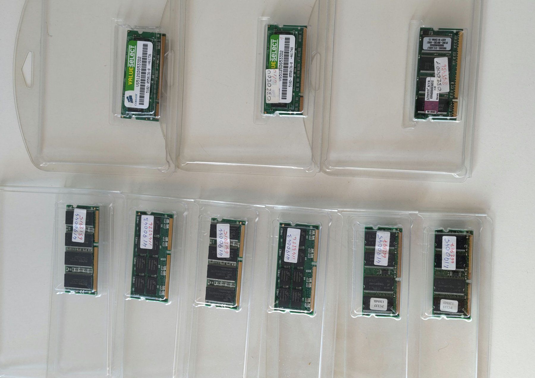 PC: Mémoires pour PC fixe et portable. – Usato da Ecublens VD venduto da CMassei 6