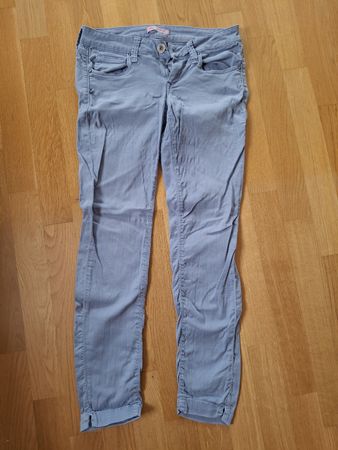 Pantalon Fornarina bleu/lila taille 30 bon état.