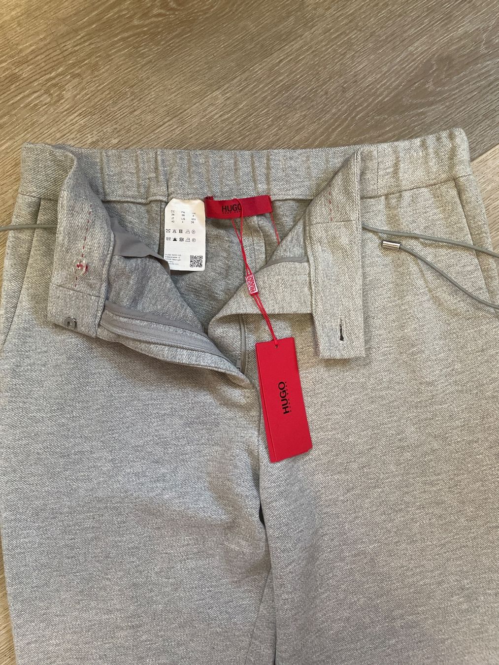 Hugo Boss Pantaloni: Hugo Boss, Damen Freizeithosen, hellgrau, Gr. 36, neu – Usato da Baar venduto da koala9 6