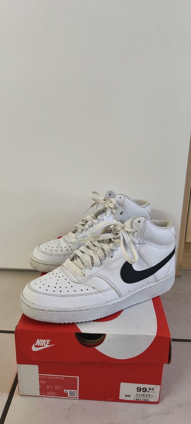 Herrenschuhe: Nike Schuhe weiss – Gebraucht aus cadenazzo von fresia2010 2