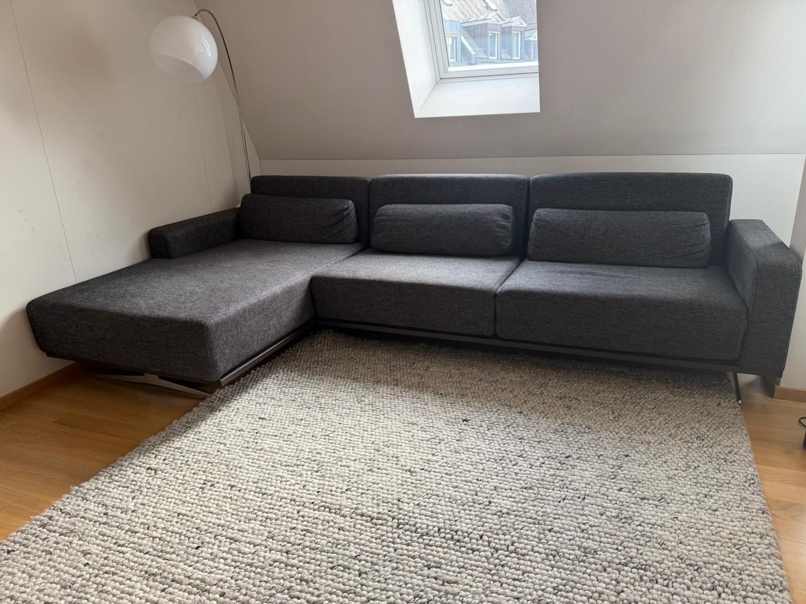 Sofas: Schlafsofa grau – D'occasion à Zürich par pia_xb6q 5