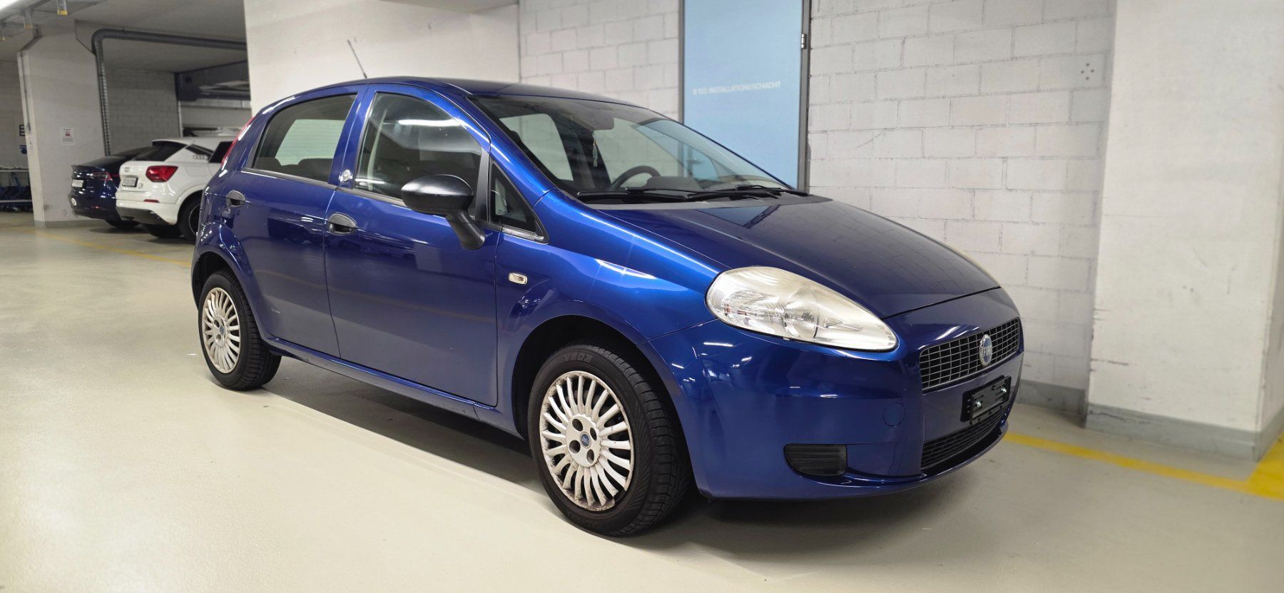 Fiat Automobili: FIAT Punto 1.4 Dynamic - Ab Platz Angebot – Usato da Winterthur venduto da LTEAUTOMOBILE 2
