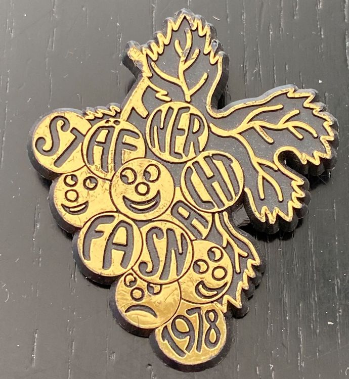 Placchette & Badge: Fasnacht Plakette Stäfa 1978 – Usato da Günsberg venduto da Peso1