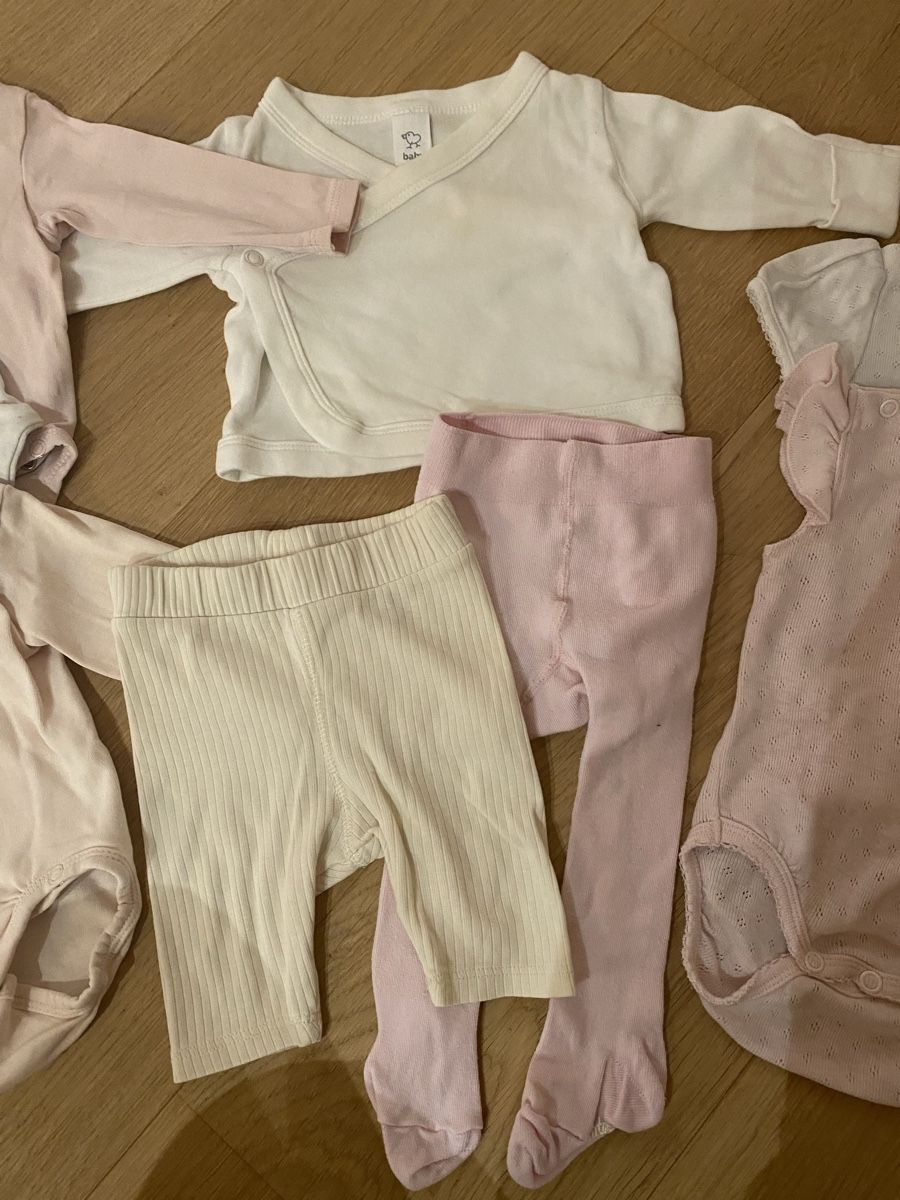 Kleiderpakete & -sets: Baby Newborn Clothes Set, Size 56 – Gebraucht aus Planken von R4gskL7 2