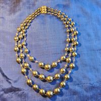 Vintage grau silbrige Perlenkette/Collier dreisträngig 60er