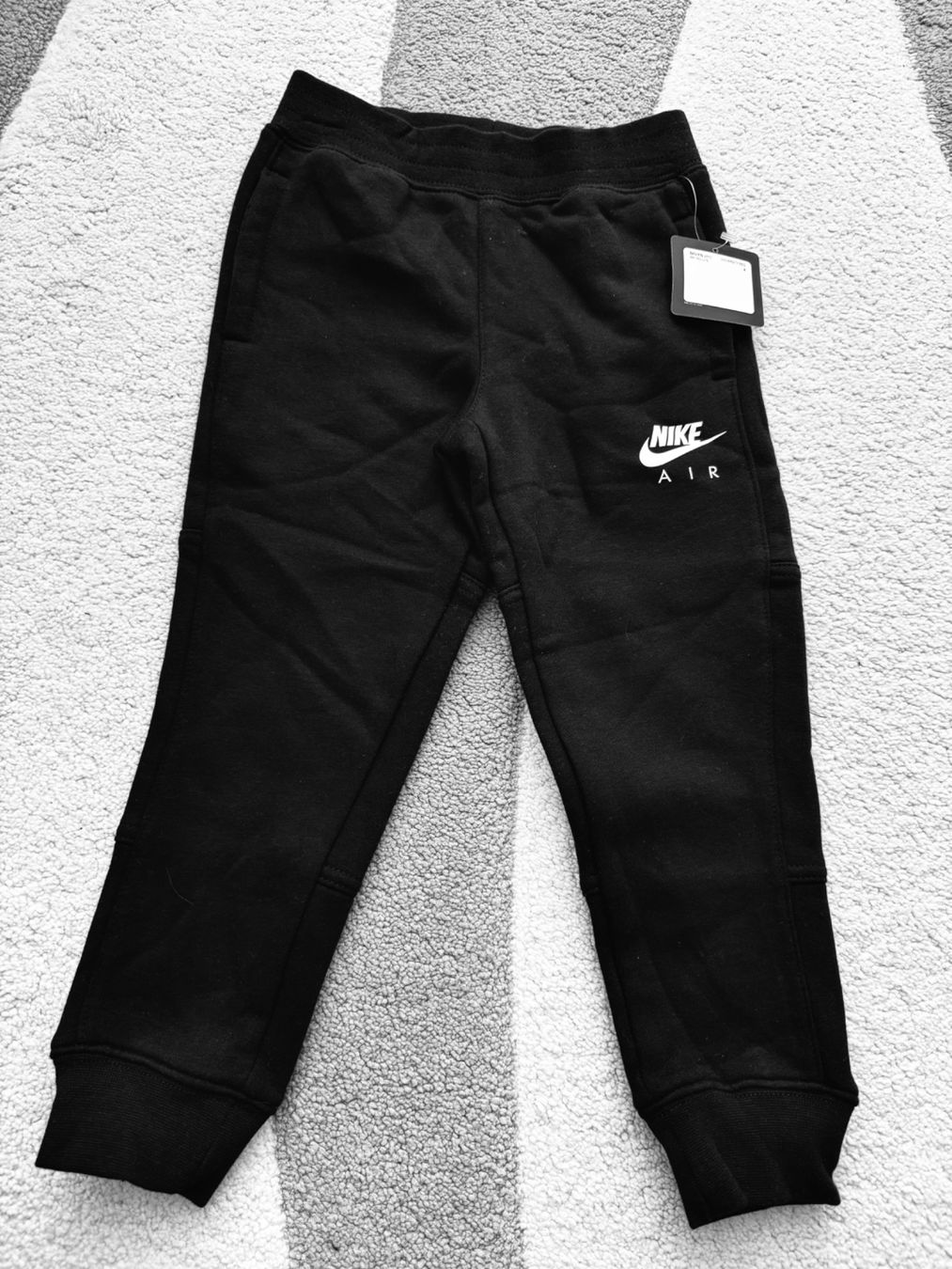 Nike Lotti & Set di vestiti: 2-teiliges Set (Emsemble 2 pièces) – Nuovo e nell'imballaggio originale da Zürich venduto da Mina_09