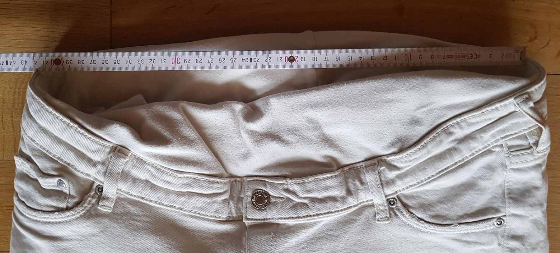 Pantaloni: 2 Umstandshosen – Usato da Erlenbach ZH venduto da wem_6f9c 4
