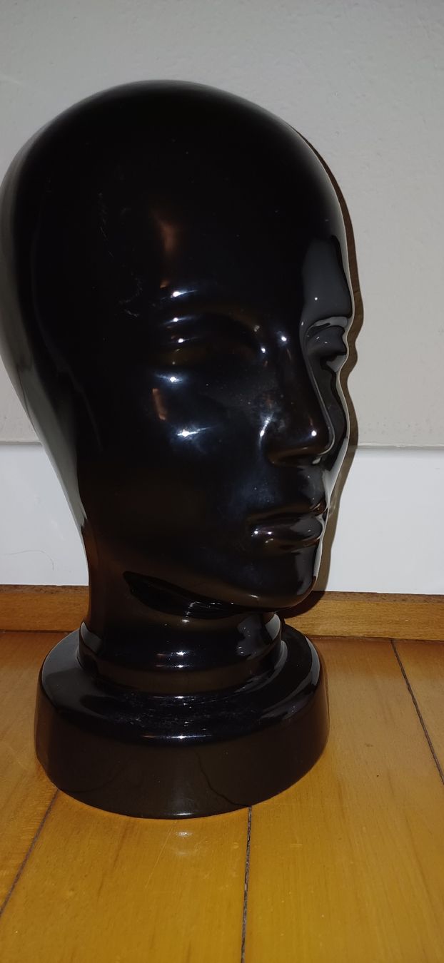 Skulpturen & Statuen: Desing Keramikköpfe – Gebraucht aus Alpnach Dorf von jkp_k62jg 3