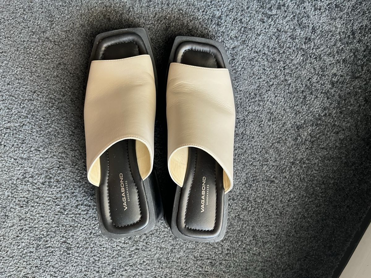 Vagabond Chaussures femmes: Vagabond Mules – D'occasion à Colombier NE par Rain.. 2