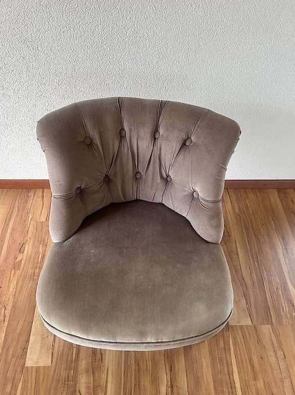 Poltrone: Barockstil-Sessel in Chesterfield Design  – Usato da Oberbueren venduto da marolegi 2