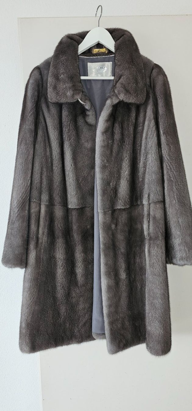 Nerz Mäntel: Nerzmantel – Neu (gemäss Beschreibung) aus Dulliken von Trw_gbp4 9