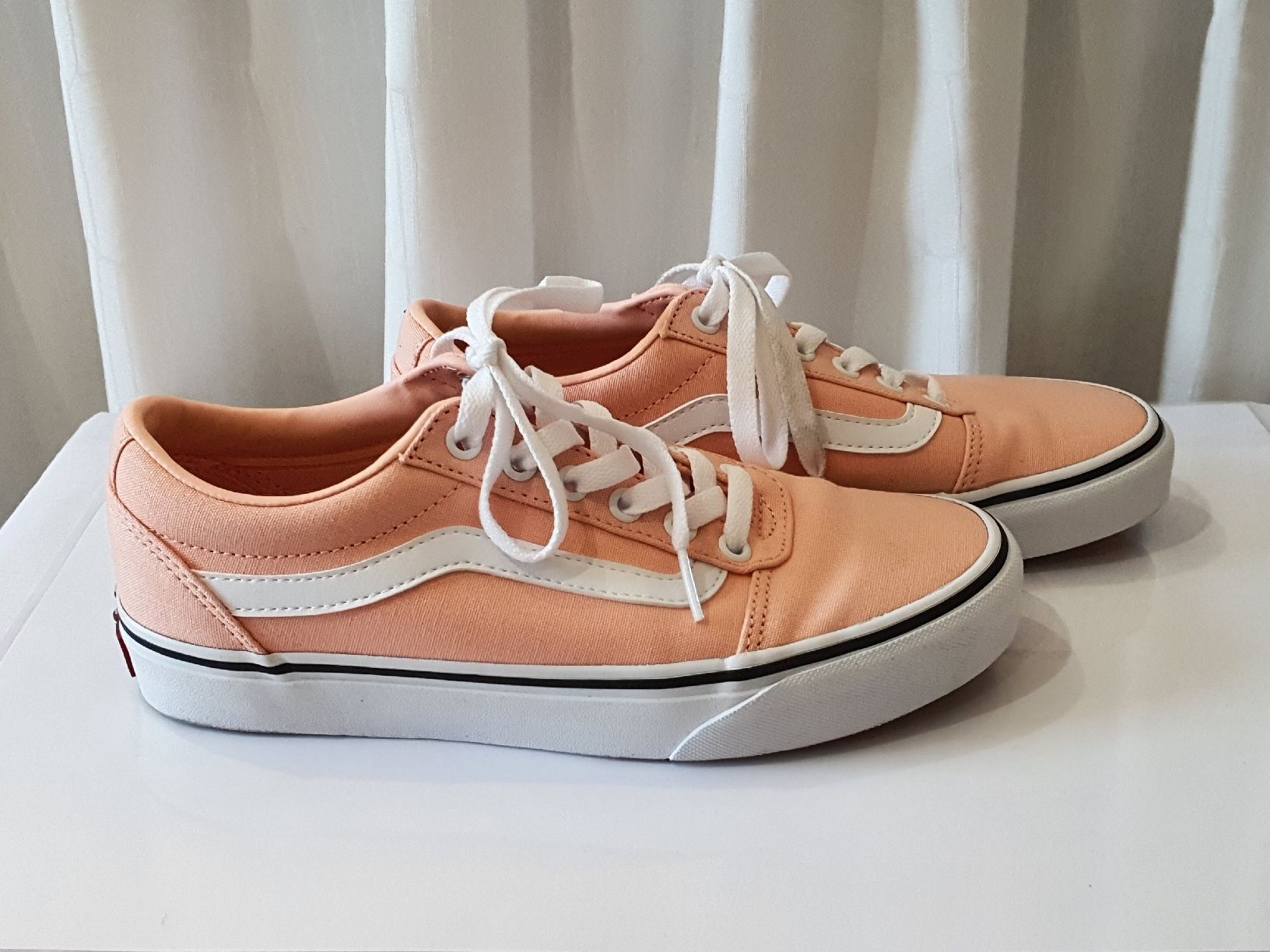 Vans Chaussures femmes: Gr. 37 - VANS Sneaker, Neu – Neuf avec emballage d'origine à Nürensdorf par SunshineKinderschuhe 1