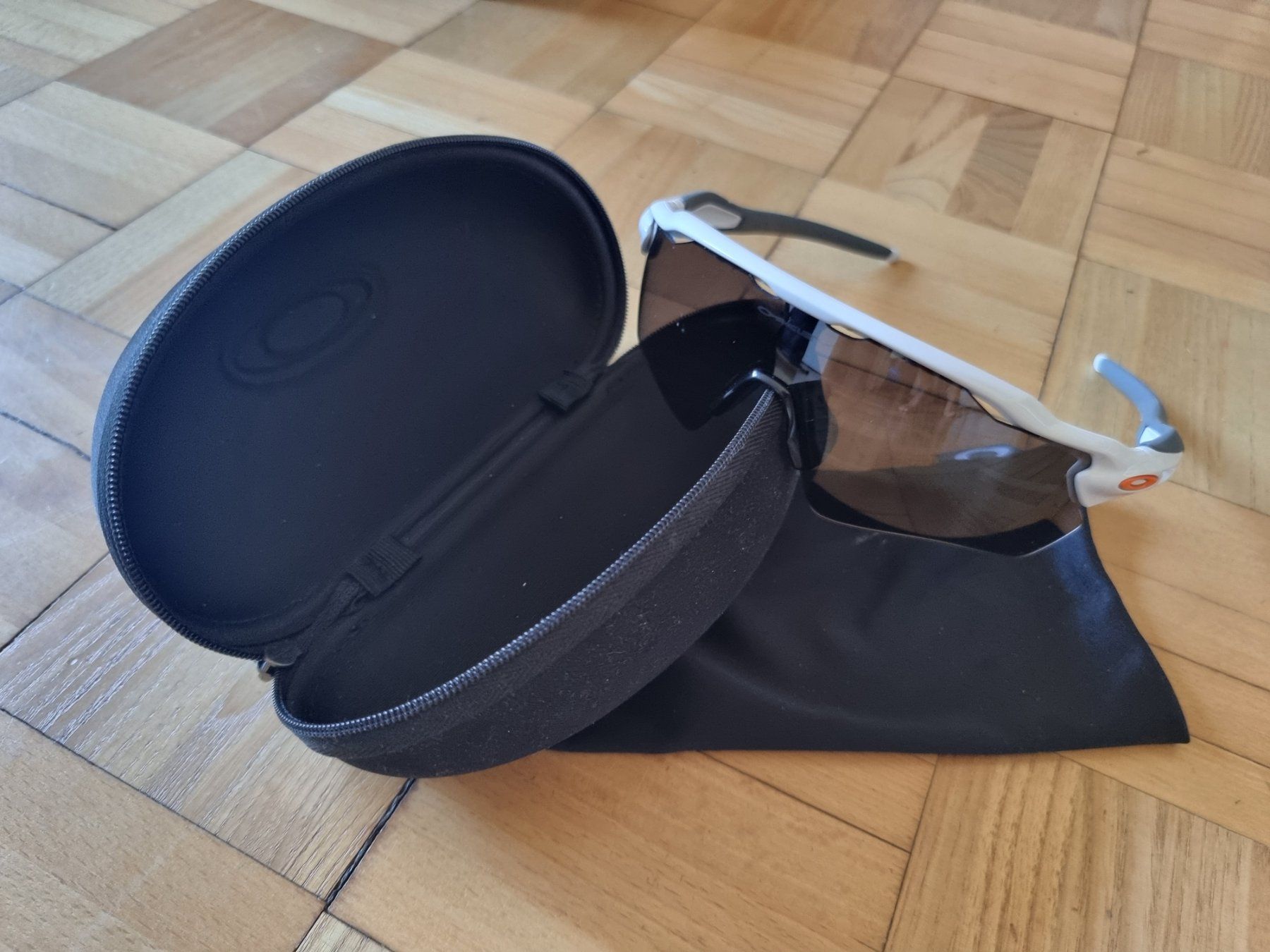 Oakley Brillen & Gläser: Oakley radar ev – Gebraucht aus Lausanne von mal_m98f
