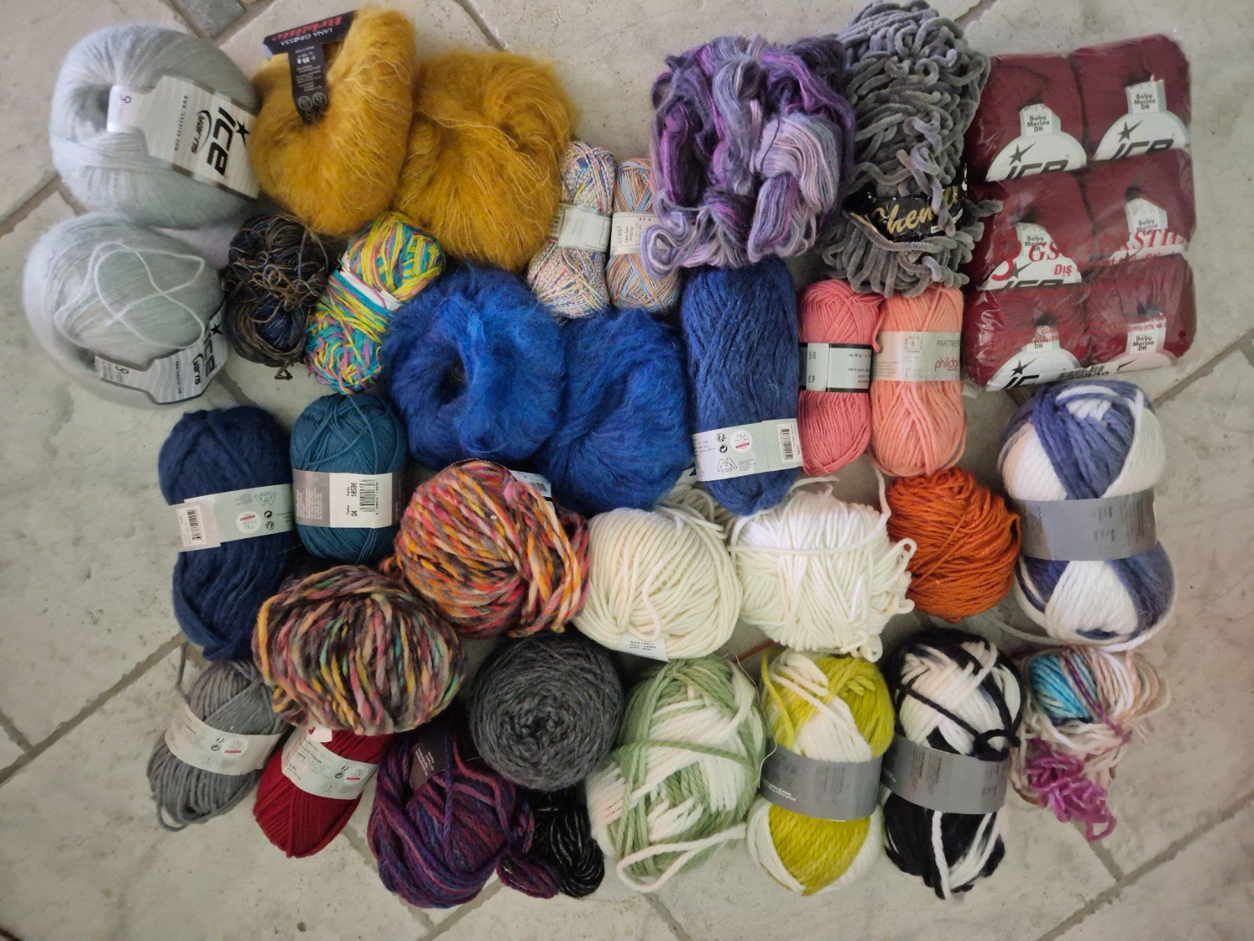 Wolle: destockage laine – Neu und originalverpackt aus Bulle von nora169