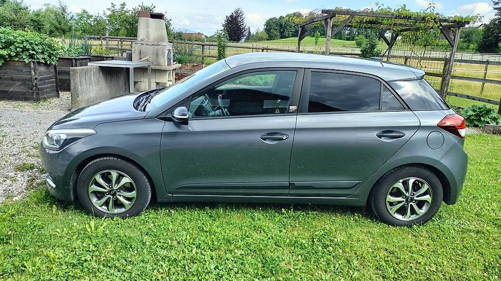 Hyundai Automobili: HYUNDAI 1.0 T-GDi Go Plus VB – Usato da Grüningen venduto da Flyer1984 1