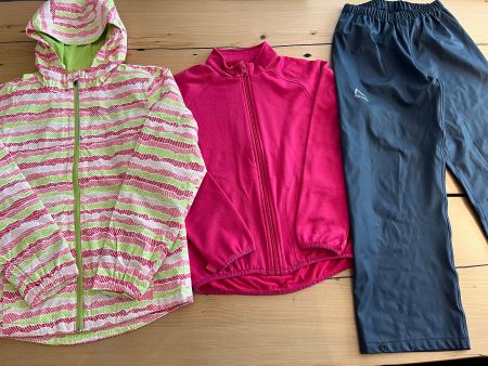 Columbia Regenjacke / Jacke & Neue Regenhose 140 ~wie Reima