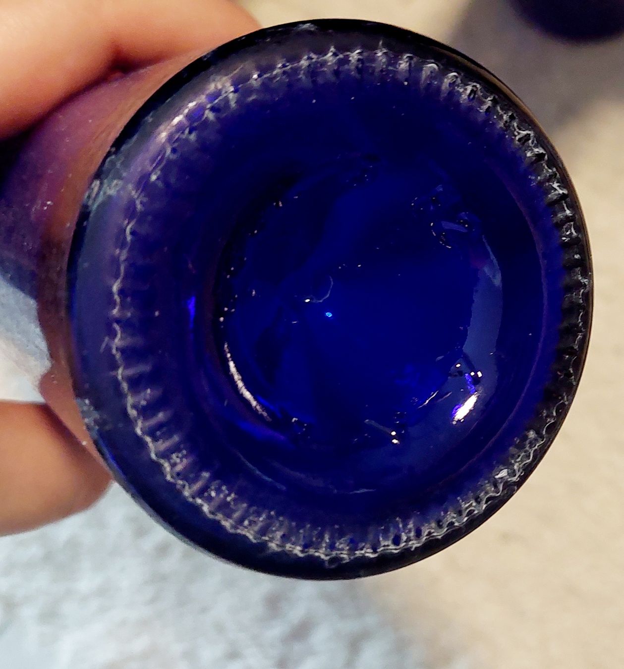 Bottiglie: 3 Kobalt blaue Glasflaschen – Usato da Safenwil venduto da fra_t5c9 2