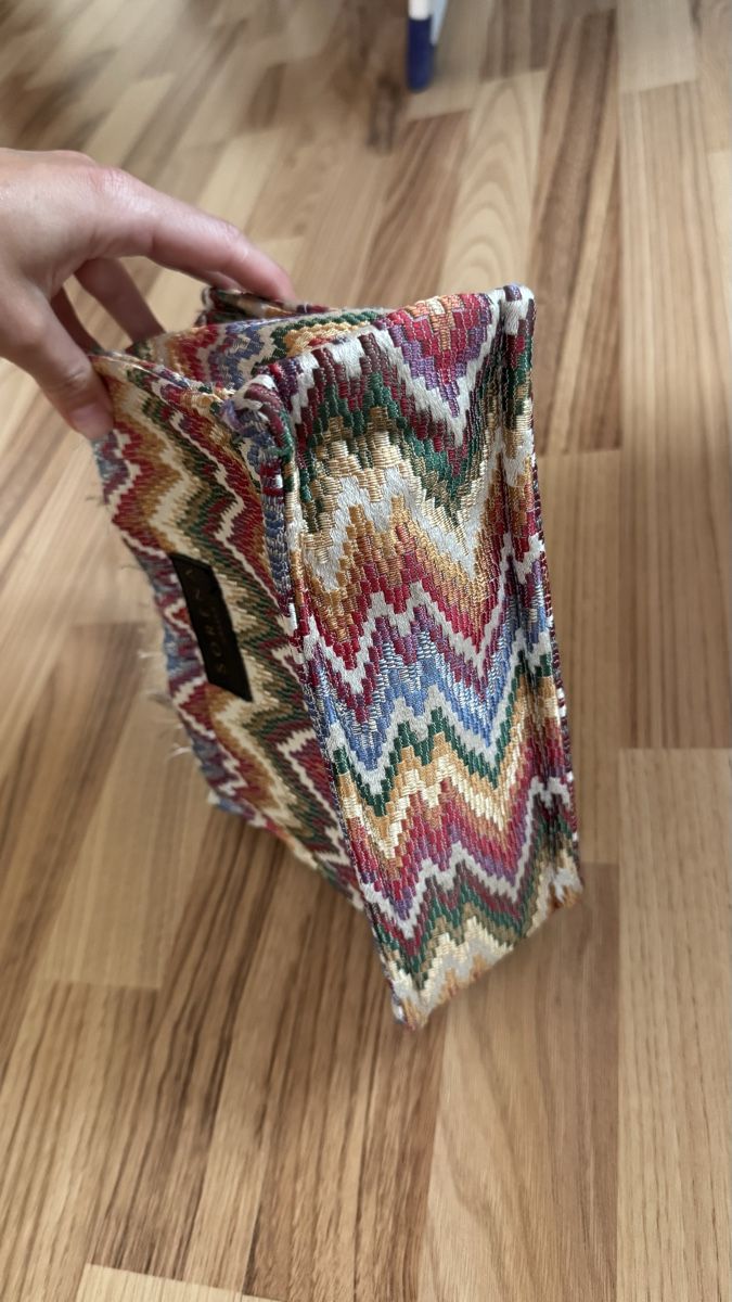 Taschen für Damen: SORENA CALDERA MINI TOTE TASCHE – Neu (gemäss Beschreibung) aus Kreuzlingen von EmineColak 2