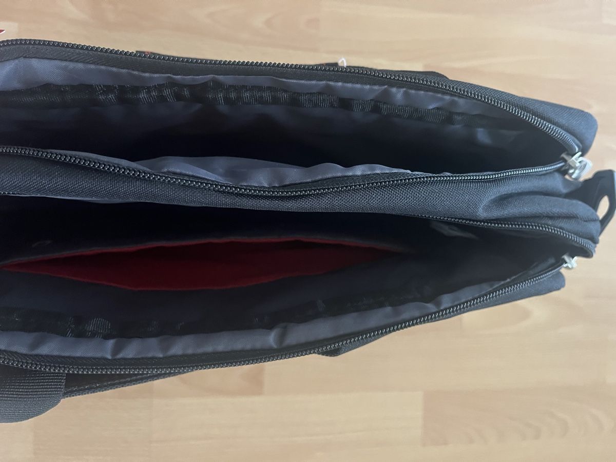Taschen: Laptoptasche – Neu und originalverpackt aus Bern von ela_hz6w 2