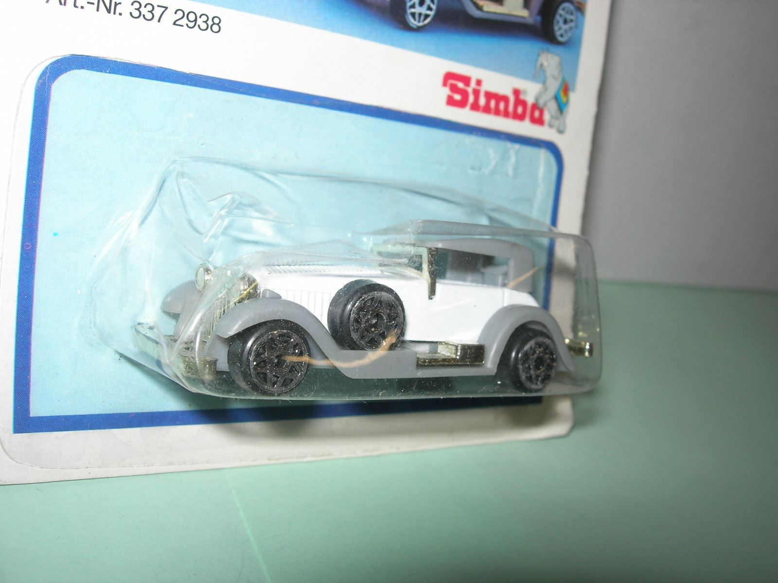 Modellini d'auto: Simba Oldtimer Modellauto weiss  Nr. 337 2938, neu & OVP – Nuovo e nell'imballaggio originale da Hornussen venduto da Corvette- 1