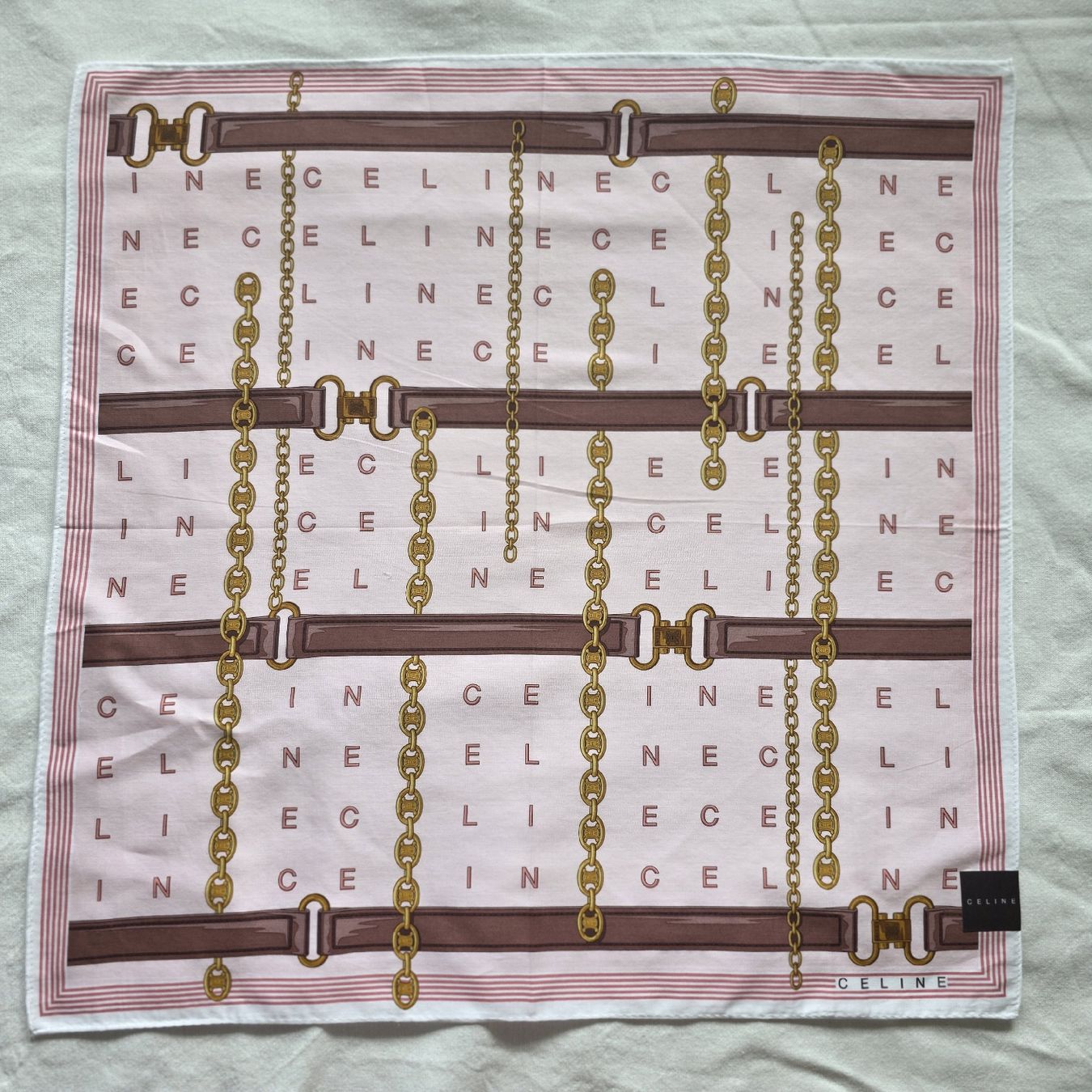 Celine Foulard & Sciarpe: Neues CELINE Baumwolltuch 50x50 cm – Nuovo e nell'imballaggio originale da Zürich venduto da LIMAR 1