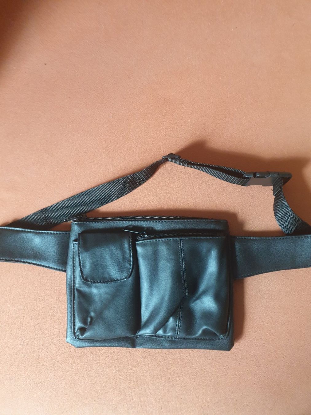 Borse: Bauchsafetasche – Usato da Birsfelden venduto da Adl_sd25