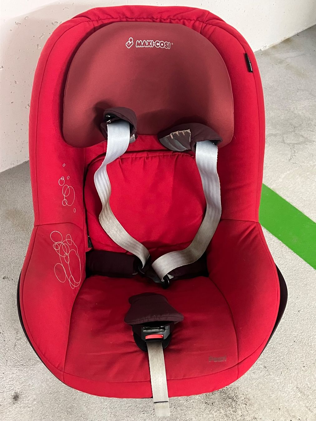 Maxi-Cosi Seggiolini per auto: Maxi-Cosi Kindersitz – Usato da Knonau venduto da Gysii