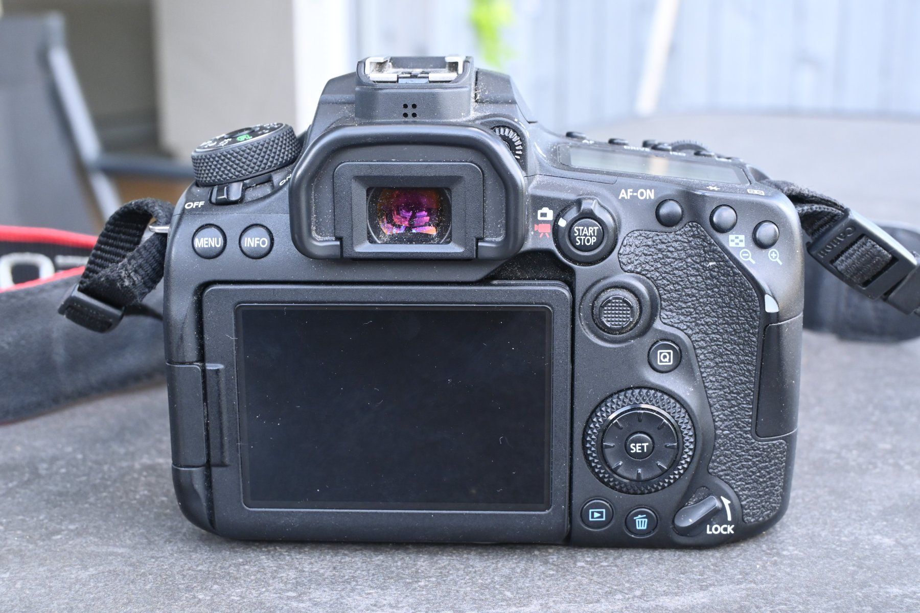 Canon Fotocamera: Canon EOS 90D+ 18-55mm + 18-135 IS + 70-300 + 50mm f/1.8 – Usato da Montlingen venduto da attheextreme 7