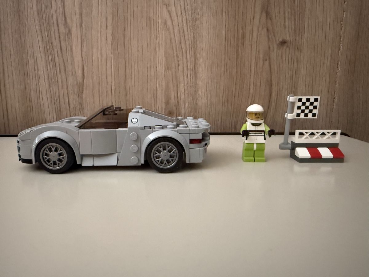 Lego Kit di costruzioni: Lego Speed 75910 - Porsche – Usato da Chiggiogna venduto da TheLegend88 2