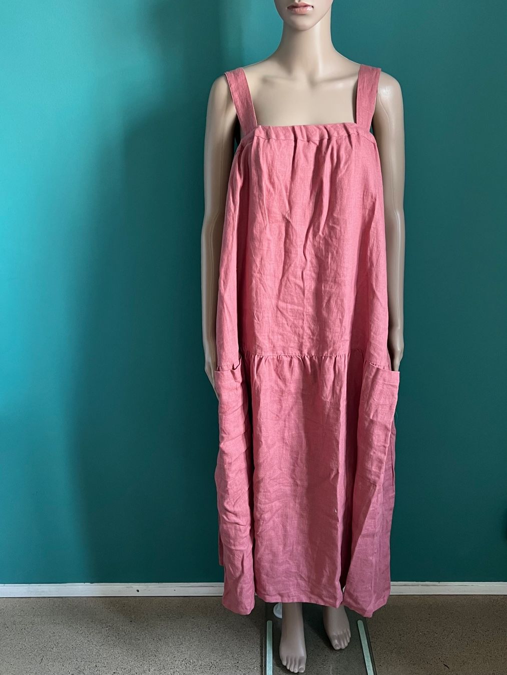 Vestiti: KONDI Kleid | 100% Leinen 💗 – Usato da Zürich venduto da ClosetQueen