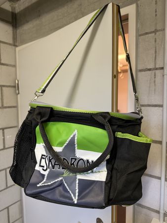 Eskadron Putztasche