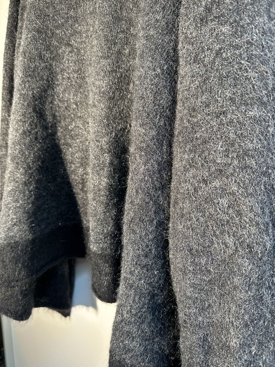 Maglioni & Felpe: Kuscheliger Yukai Cardigan Gr. 46 – Usato da Therwil venduto da jonasiw 5