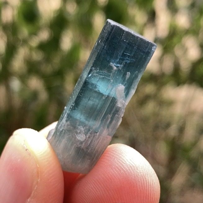 Minerali & Pietre curative: 45ct Indigolith roh Kristall, blauer Turmalin, Doppelender – Nuovo (secondo la descrizione) da Biel venduto da djvalbnc 3