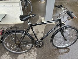Herrenfahrrad der Marke Pathfinder