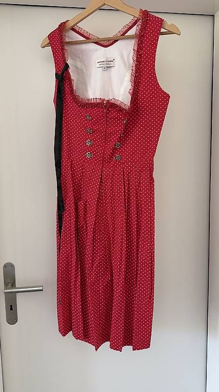 Vestiti: Original Steindl Dirndl rot Gr. 36 – Usato da Liestal venduto da Schatzsucher90 2