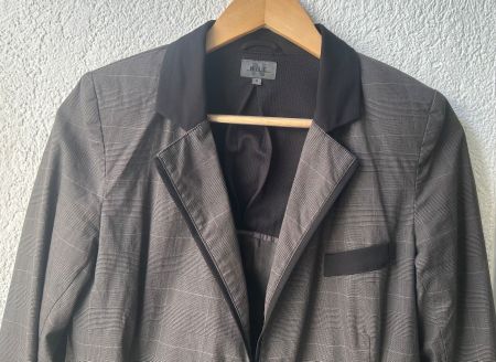 NILE  Blazer