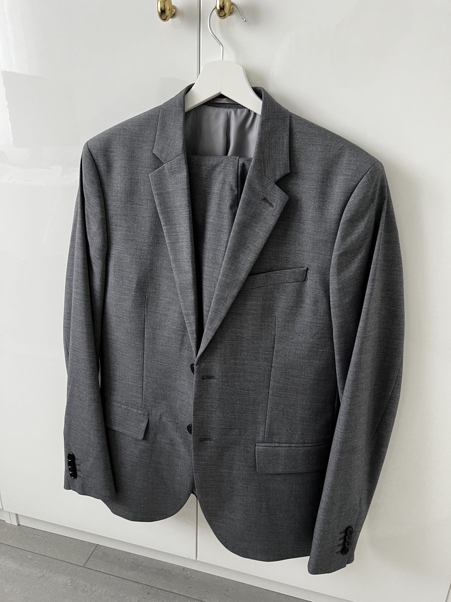 H&M Costumes: Anzug Grau | Gr.50 / 52 – D'occasion à Niederrohrdorf par fero90 1