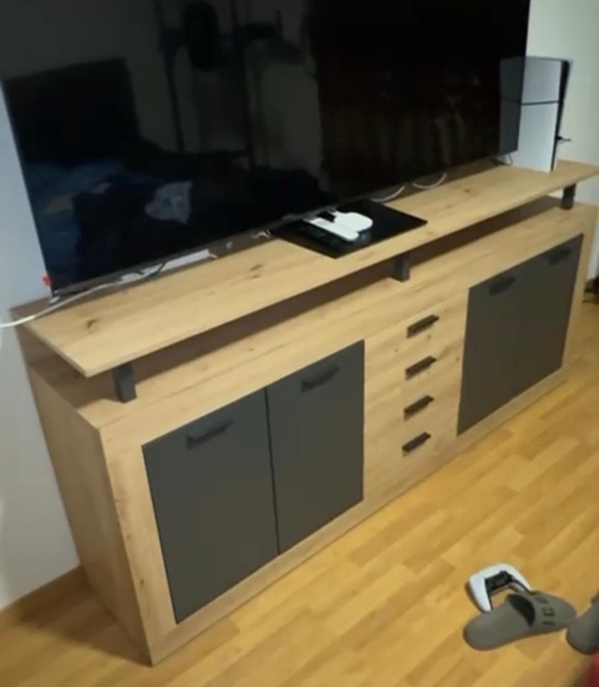 Meubles TV: Fernsehmöbel fast ungebraucht – D'occasion à Pfäffikon ZH par sar_c2vb 1