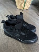 Original Jordan Air Sneakers Black Like New 40