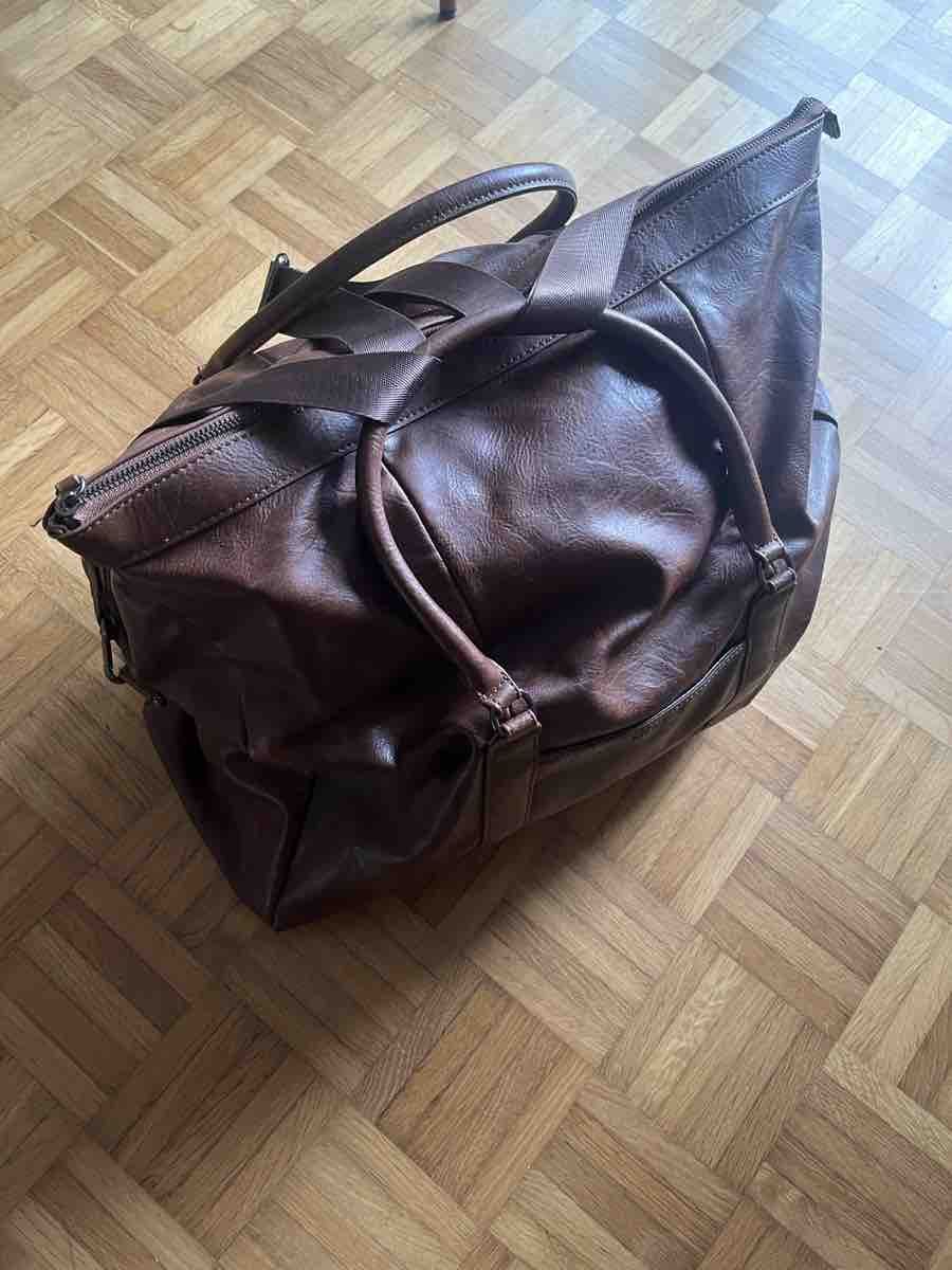 Taschen: Brown Weekend Bag Pier One – Gebraucht aus Aarau von Better_Buy_From_Stef