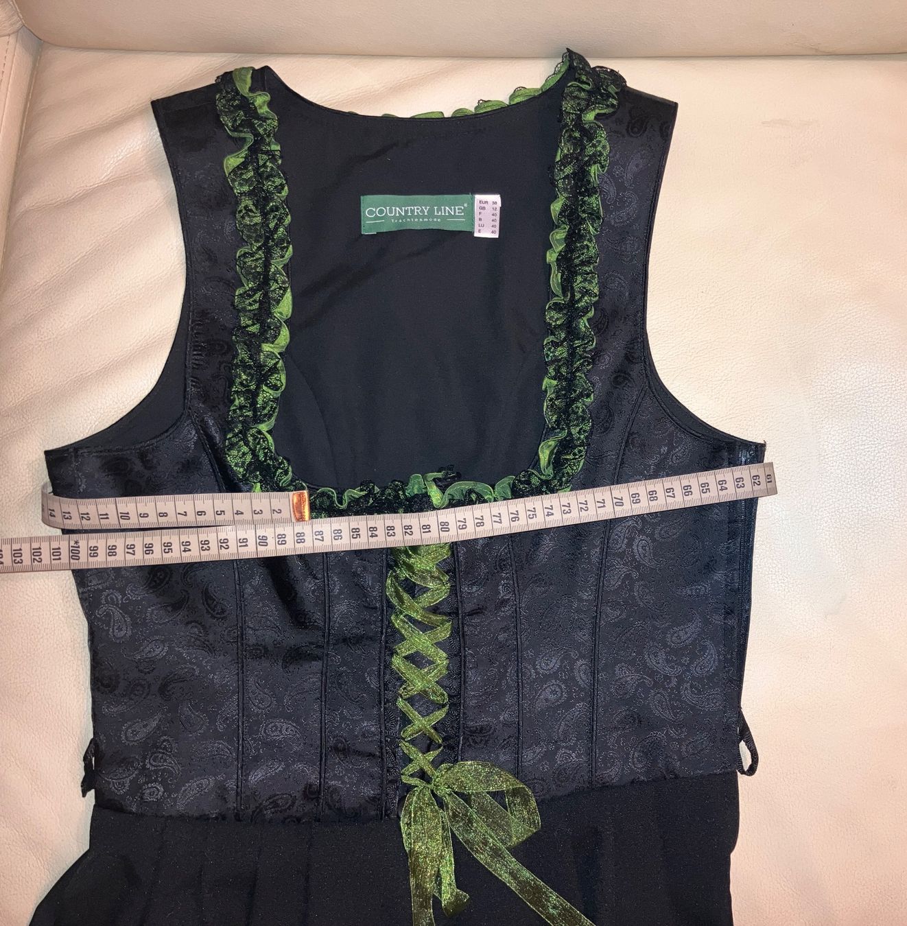 Vestiti: Dirndl Country Line – Usato da Brienz BE venduto da kehg65 9