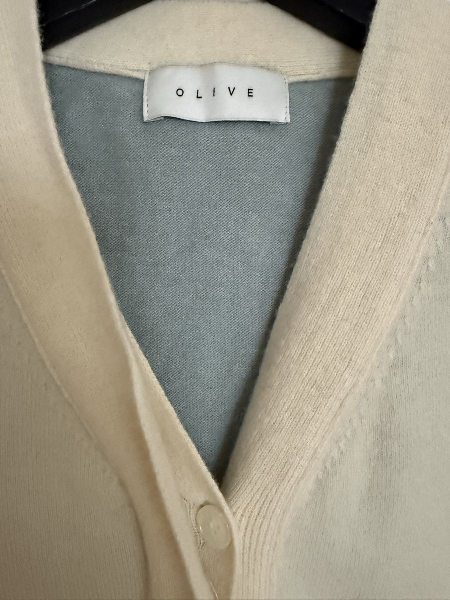 Maglioni & Felpe: Olive Strickjacke, Wolle und Kaschmir – Usato da Allschwil venduto da aga_sfn8 5